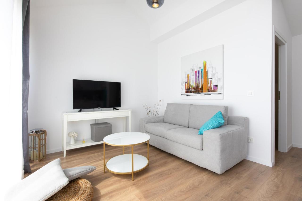 Bellmar Apartments Нивице Екстериор снимка